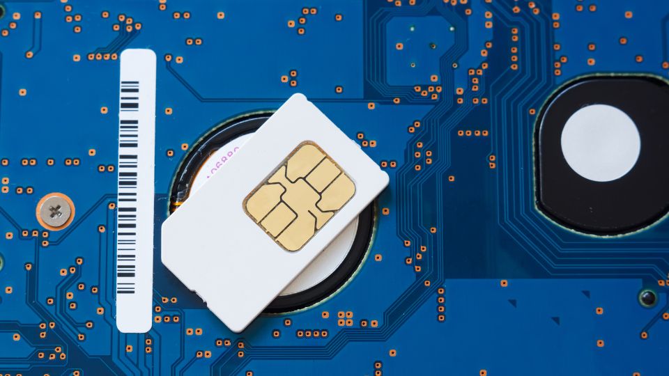 רכישת esim